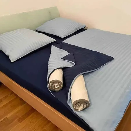 Apartment In - Insel Krk 50830 Vantacici